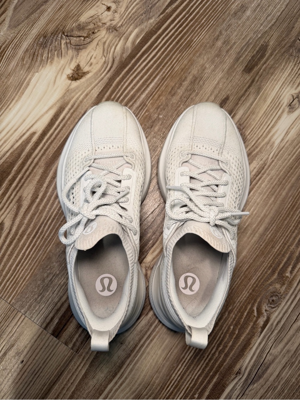 Lululemon Women’s Chargefeel 3 - Picture 2 of 3